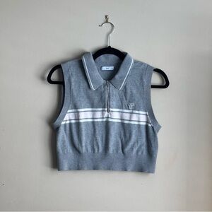 Aritzia TNA Bayport Cropped Collared Sweater Top Heather Dove Grey Crystal Pink